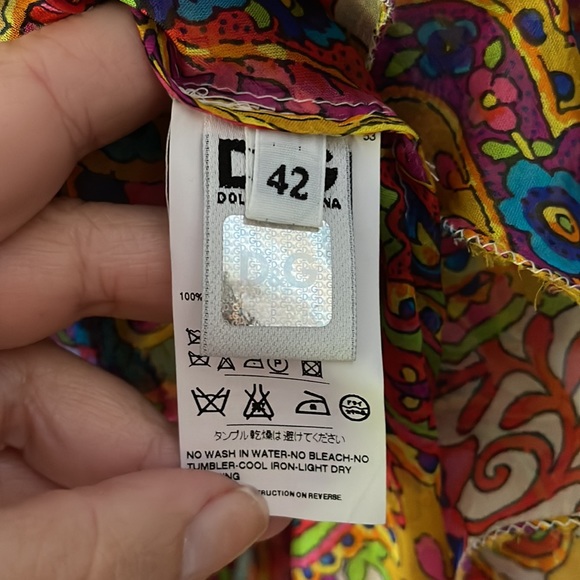 Dolce & Gabbana Paisley 3/4 Sleeve 💯 % Silk Top -Authentic - Picture 6 of 14